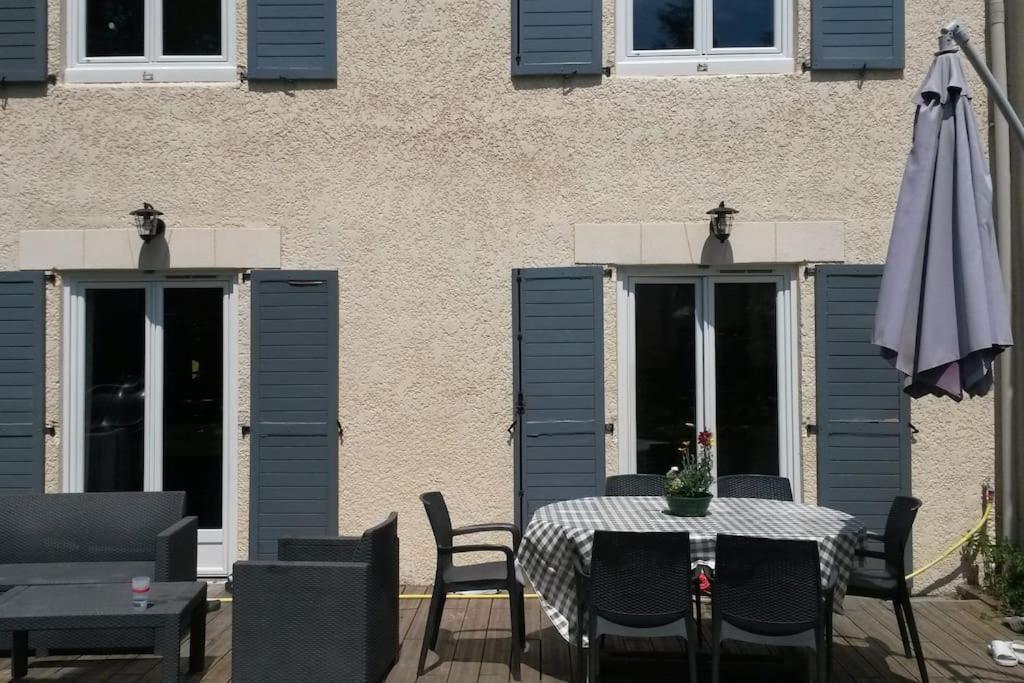 Demeure De Charme Paisible Apartamento Villepinte  Exterior foto